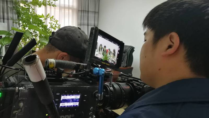 剧本杀式体验：那曲县广告片拍摄公司构建沉浸式消费决策路径